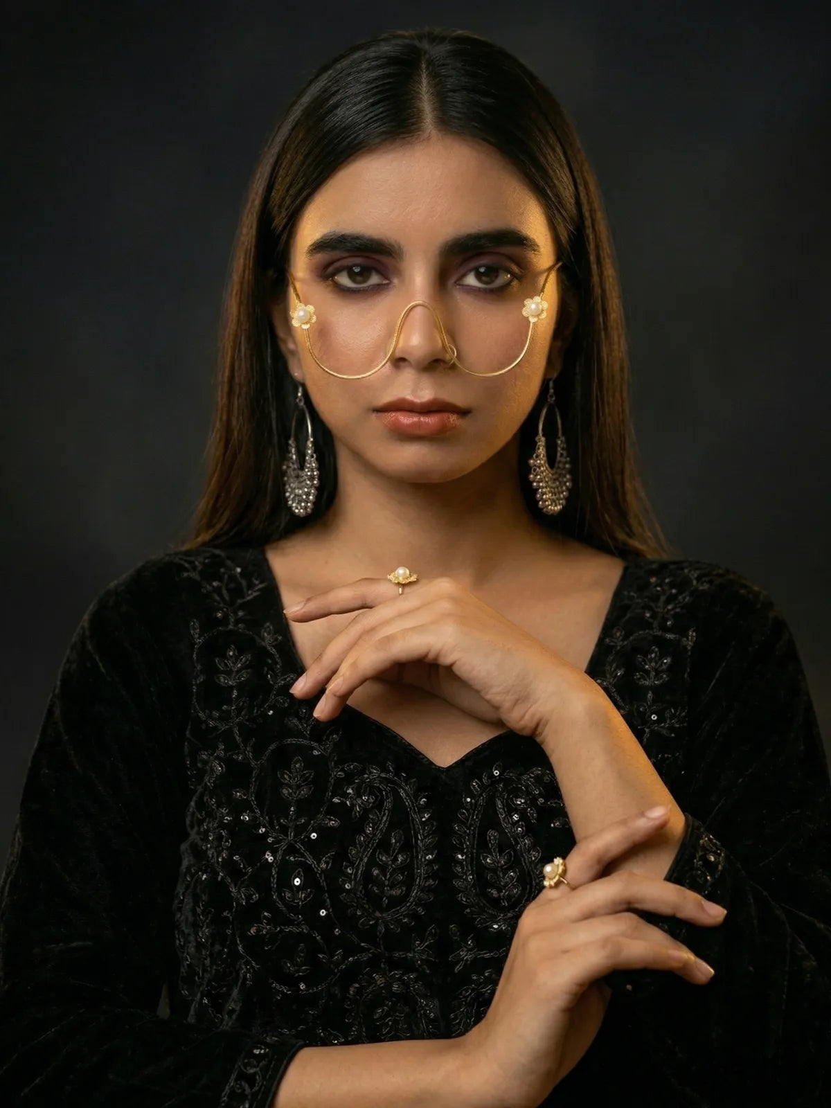 Gold Floral Pearl Facelet | Elegant Nose Frame Jewelry | Minimalist Bridal Face Accessory for Women