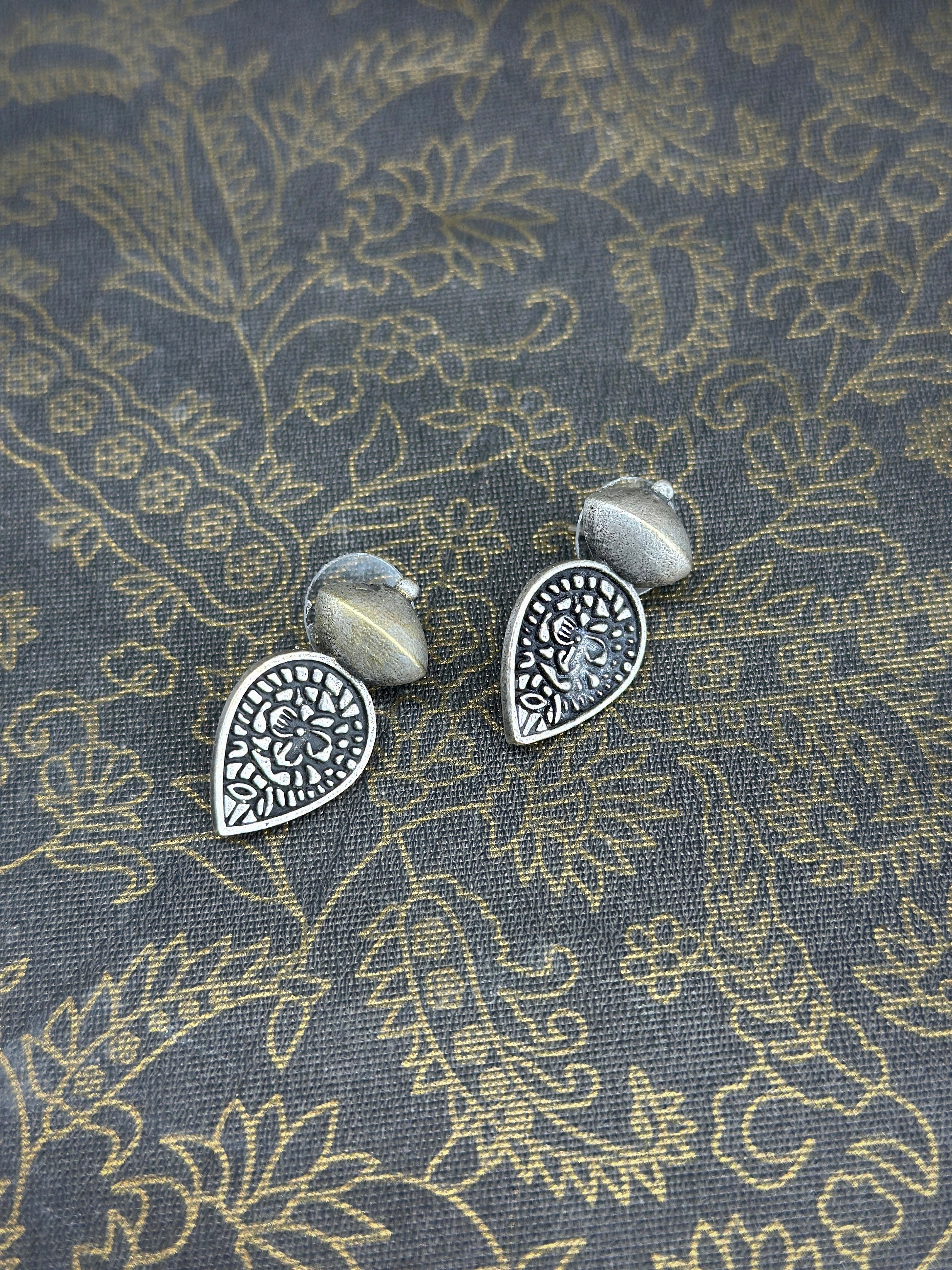 Nutan Oxidised German silver Earring