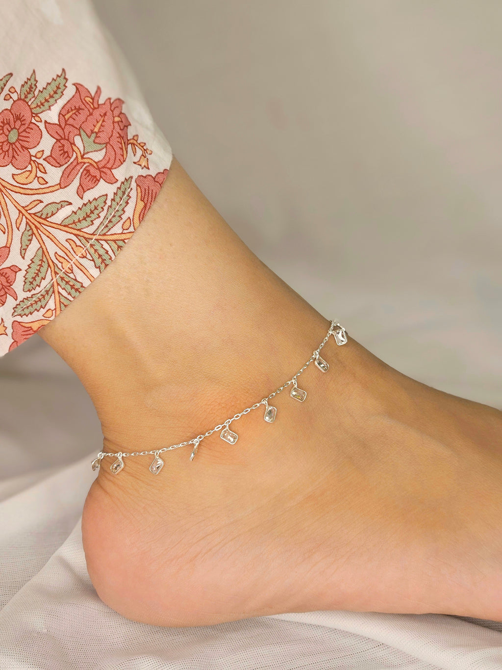Square Drop 925 Sterling Silver Anklet for Women | Geometric Charm Adjustable Silver Payal