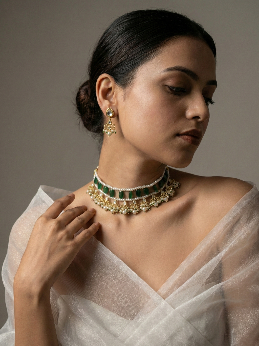 Emerald Green Stone & Pearl Kundan Choker
